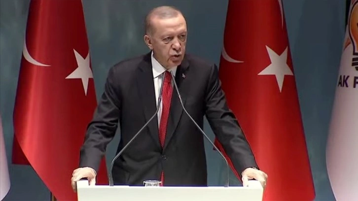 CANLI- Cumhurbaşkanı Erdoğan: Türkiye büyümede 2022'yi rekor düzeyde kapatacak