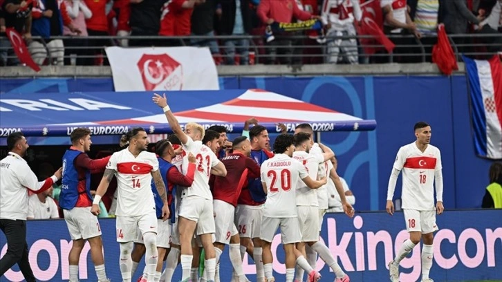 CANLI - Türkiye çeyrek final hedefiyle Avusturya karşısında maçı önde götürüyor