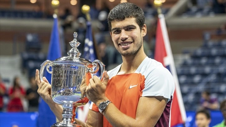 Carlos Alcaraz, adını tenis tarihine yazdırdı