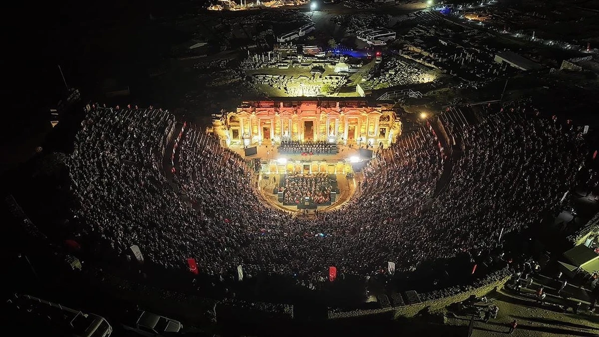 'Carmina Burana' Hierapolis Antik Tiyatrosu'nda sahnelendi
