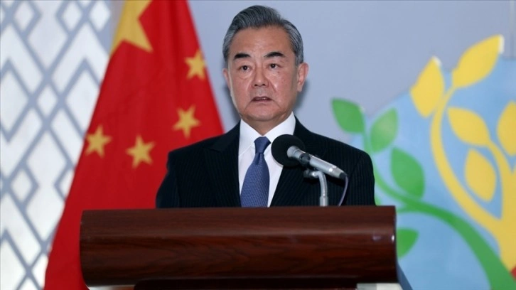Çin Dışişleri Bakanı Vang, Japonya'ya