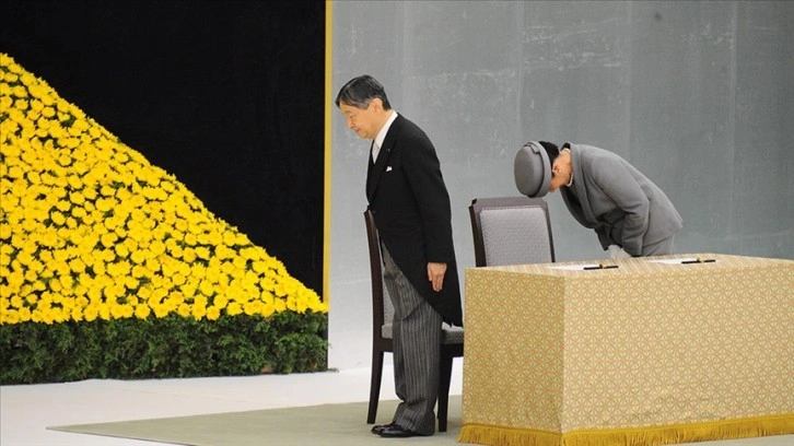 Çin, Japonya Başbakanı Kişida'nın Yasukuni Tapınağı'na adak göndermesini protesto etti