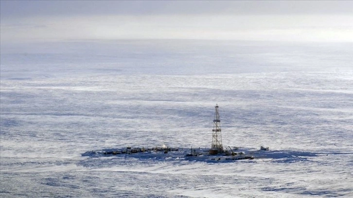 Çin ve Hindistan, Rusya'nın Arktik bölgesinden çıkardığı petrole de talip oluyor