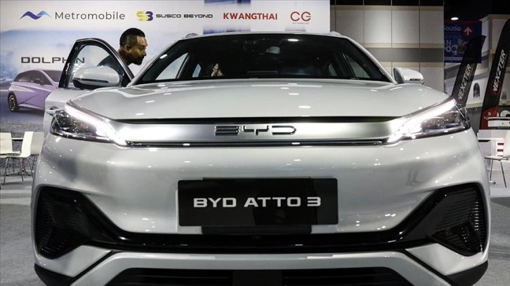 Çinli BYD, elektrikli araç satışlarında Tesla'yı geride bıraktı