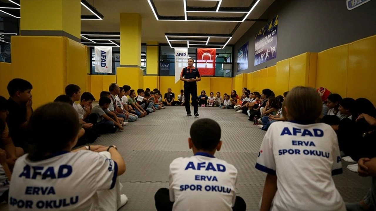 Çocuklara sporla afet bilinci aşılanıyor