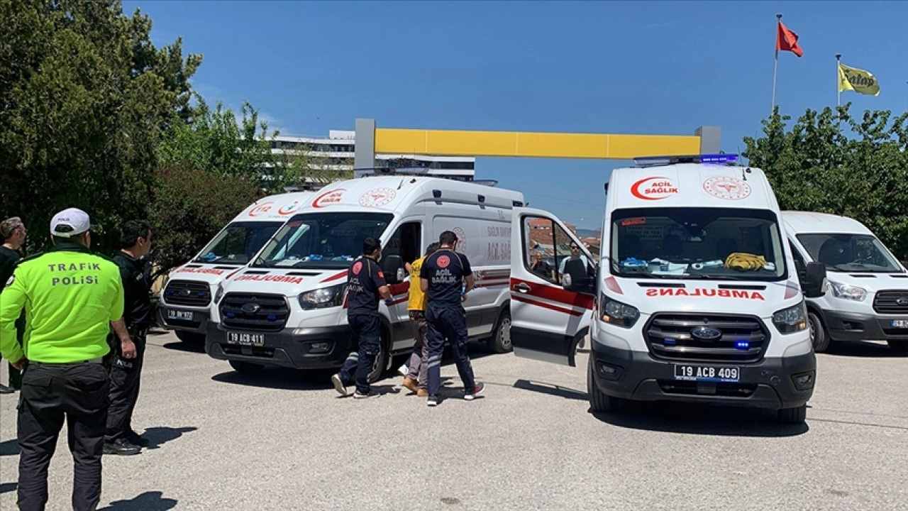 Çorum'da un fabrikasında meydana gelen patlamada 8 kişi yaralandı