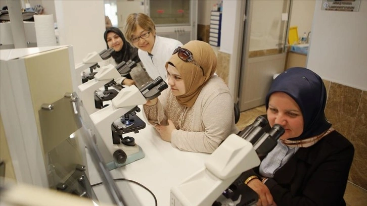 Çorum'da "Anne Üniversitesi" ile anneler yeni ufuklar kazanıyor