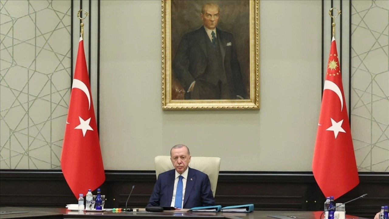 Cumhurbaşkanı Erdoğan başkanlığındaki Yüksek Askeri Şura toplantısı başladı