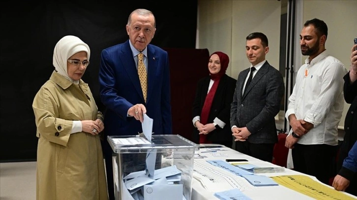 Cumhurbaşkanı Erdoğan: Bu seçimlerin yeni bir dönemin başlangıcına vesile olmasını diliyorum