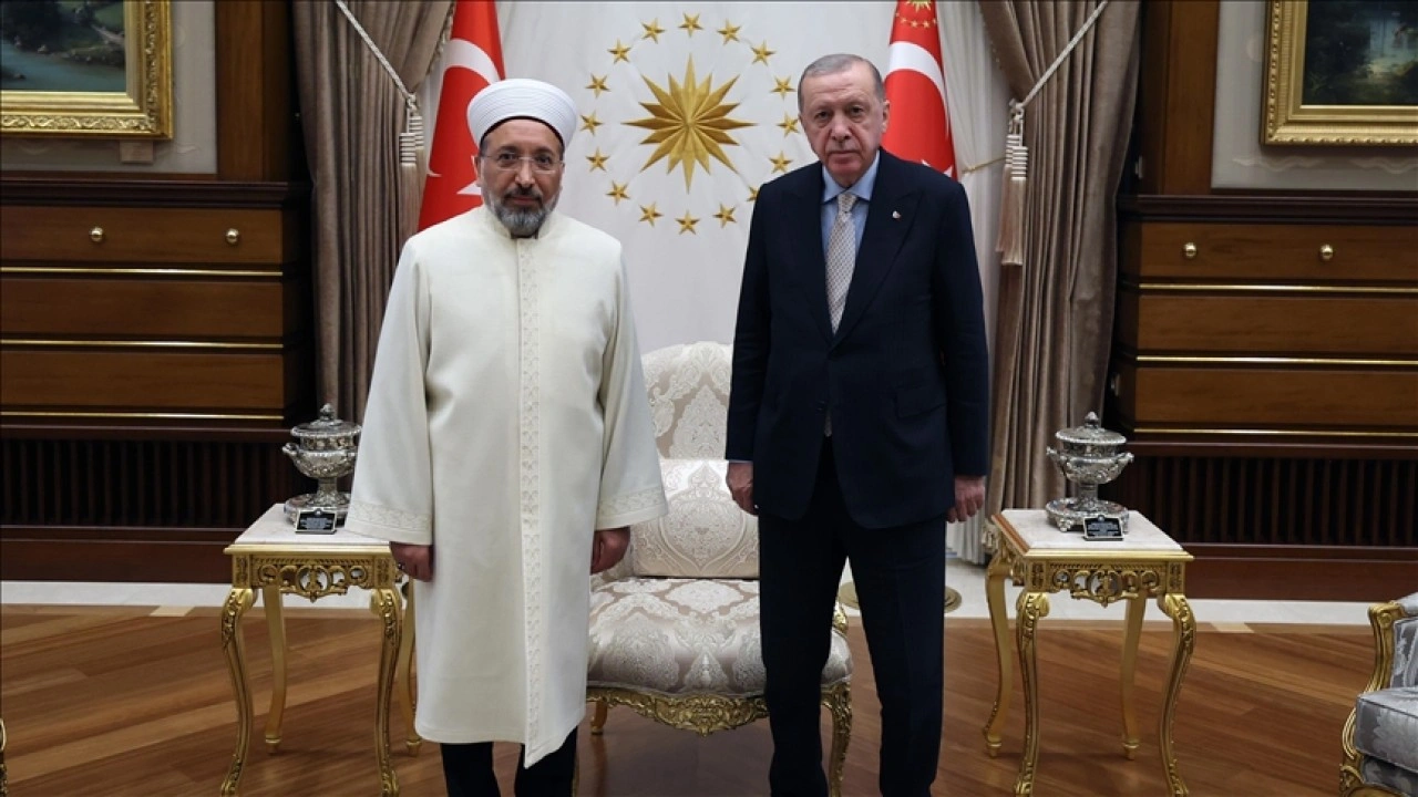 Cumhurbaşkanı Erdoğan, Diyanet İşleri Başkanı Arpaguş'u kabul etti