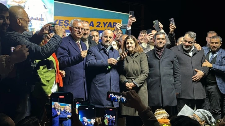 Cumhurbaşkanı Erdoğan, Edirne'de düzenlenen mitingde vatandaşlara telefonla seslendi