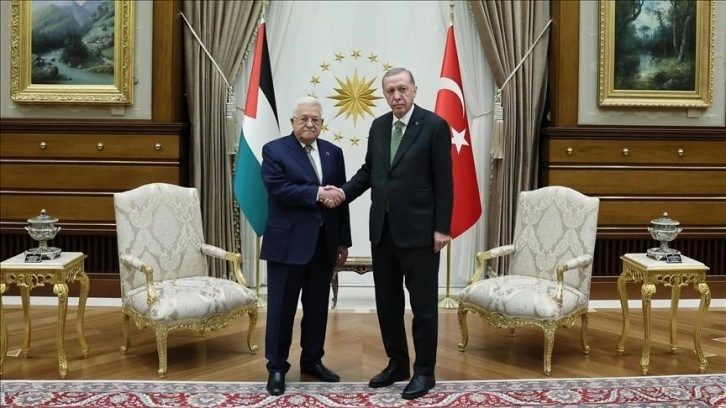 Cumhurbaşkanı Erdoğan, Filistin Devlet Başkanı Abbas ile telefonda görüştü