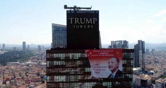 Cumhurbaşkanı Erdoğan’ın posteri Trump Towers’ta