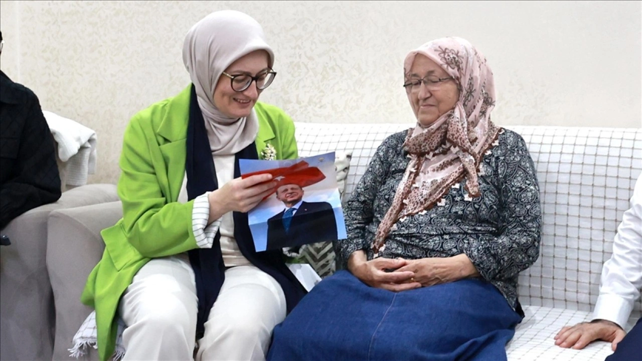 Cumhurbaşkanı Erdoğan'ın "Terörsüz Türkiye" mektubu Mersin'de şehit annesine ula