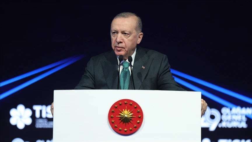 Cumhurbaşkanı Erdoğan: KOBİ'lere çalışan başına aylık 2 bin 500 liralık desteği 2026'da 3 bin 500 liraya yükseltiyoruz