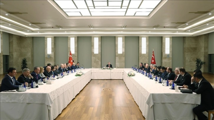 Cumhurbaşkanı Erdoğan Kulüpler Birliği heyetini kabul etti