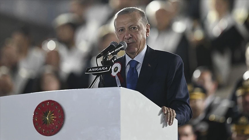 Cumhurbaşkanı Erdoğan: Rüşvetçileri adaletten kaçırmak için hiç kimse polise, yargı mensuplarına iftira atamaz