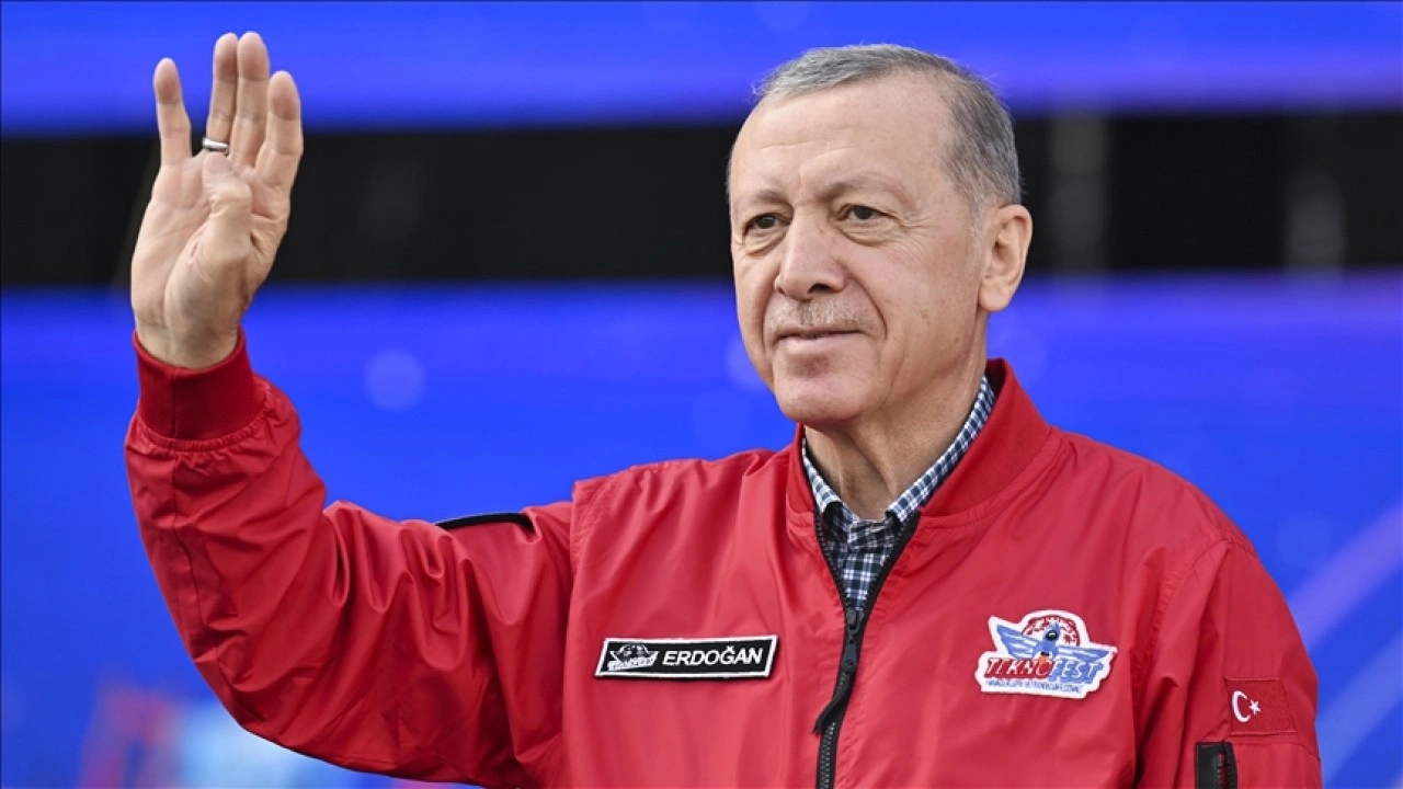 Cumhurbaşkanı Erdoğan: TEKNOFEST gençliğiyle nice asırlar boyunca burada olmaya devam edeceğiz