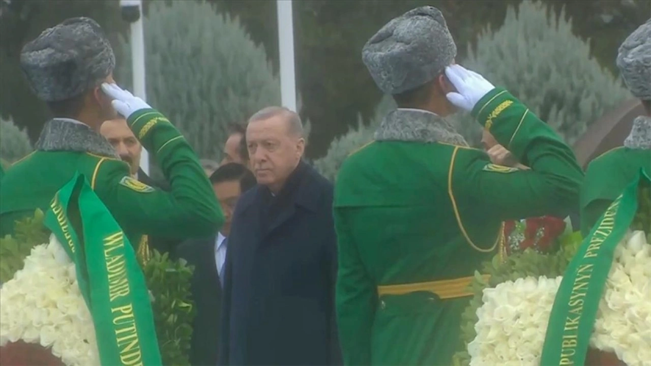 Cumhurbaşkanı Erdoğan, Türkmenistan'da