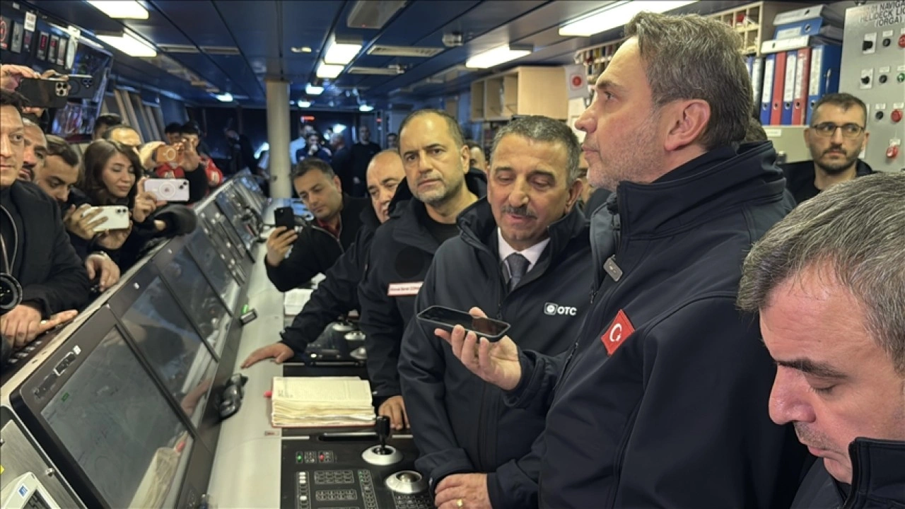 Cumhurbaşkanı Erdoğan, Yavuz Sondaj Gemisi &ccedil;alışanlarının yeni yılını kutladı