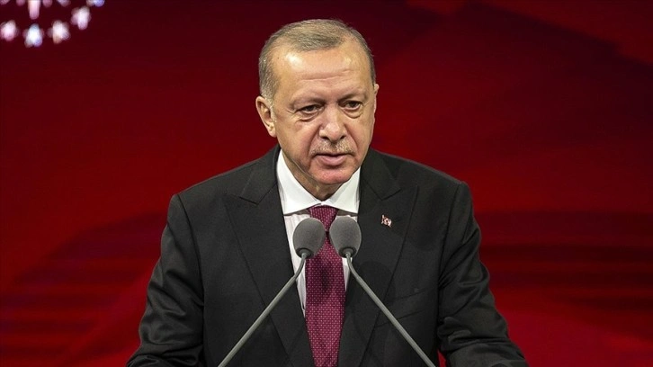 Cumhurbaşkanı Erdoğan: Yüksek yargı kurumlarımız arasındaki ihtilafı gidermek mecburiyetindeyiz