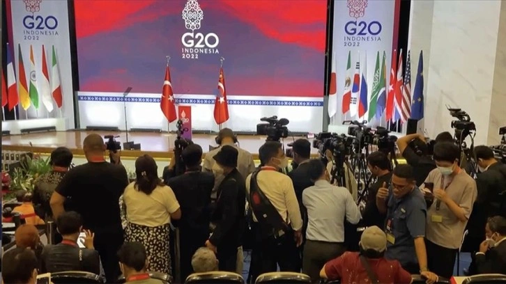 Cumhurbaşkanı Erdoğan'ın G20 Zirvesi'ndeki basın toplantısına gazetecilerden yoğun katılım