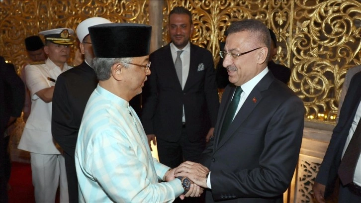 Cumhurbaşkanı Yardımcısı Oktay: Malezya ciddi bir iş birliği potansiyeli barındırmaktadır