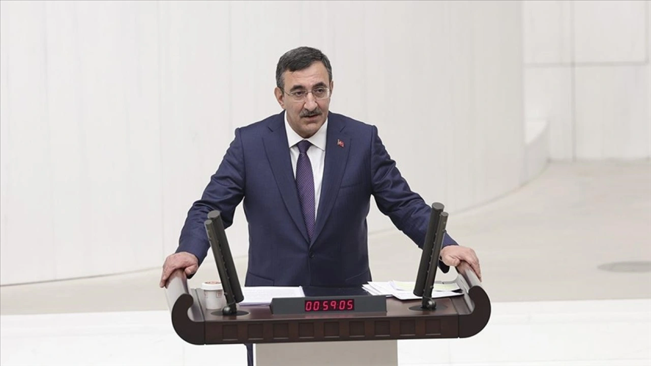 Cumhurbaşkanı Yardımcısı Yılmaz: 2026'da enflasyonu y&uuml;zde 20'nin altına indirmeyi hedefliyoruz