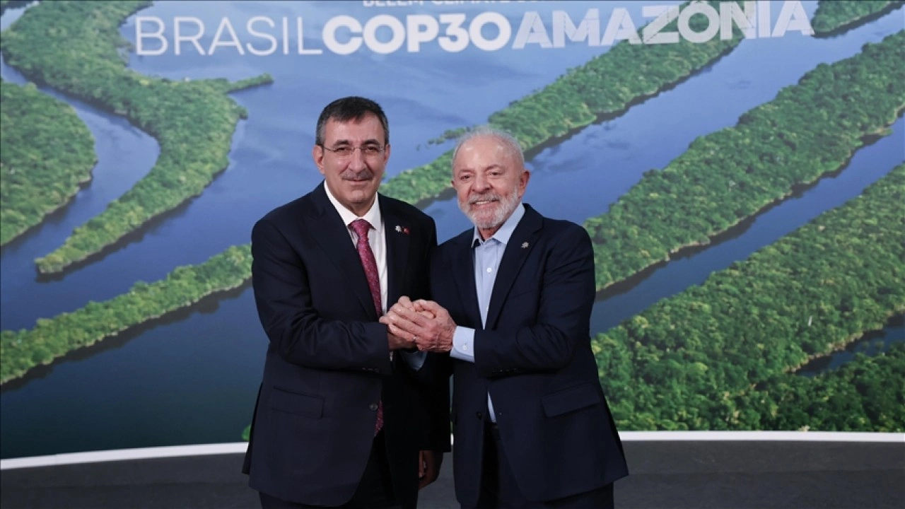 Cumhurbaşkanı Yardımcısı Yılmaz, Brezilya Devlet Başkanı Lula da Silva ile bir araya geldi