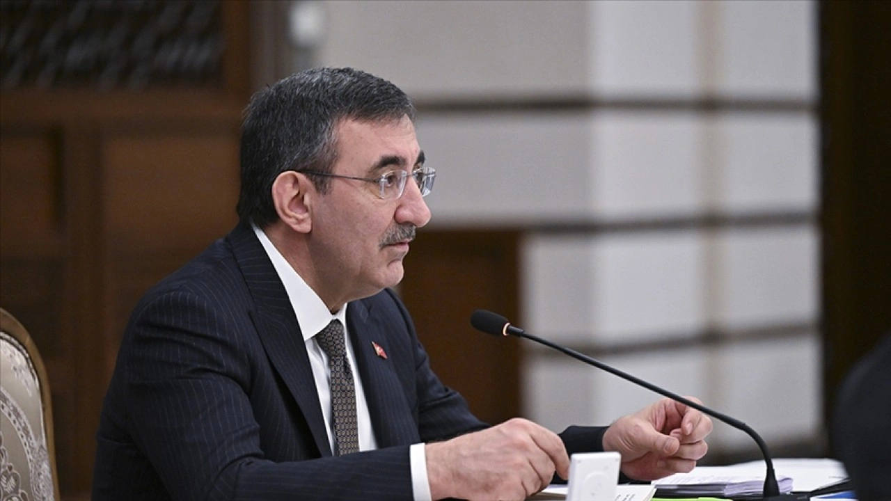 Cumhurbaşkanı Yardımcısı Yılmaz: Makro finansal istikrarımız güçlenmeye devam ediyor