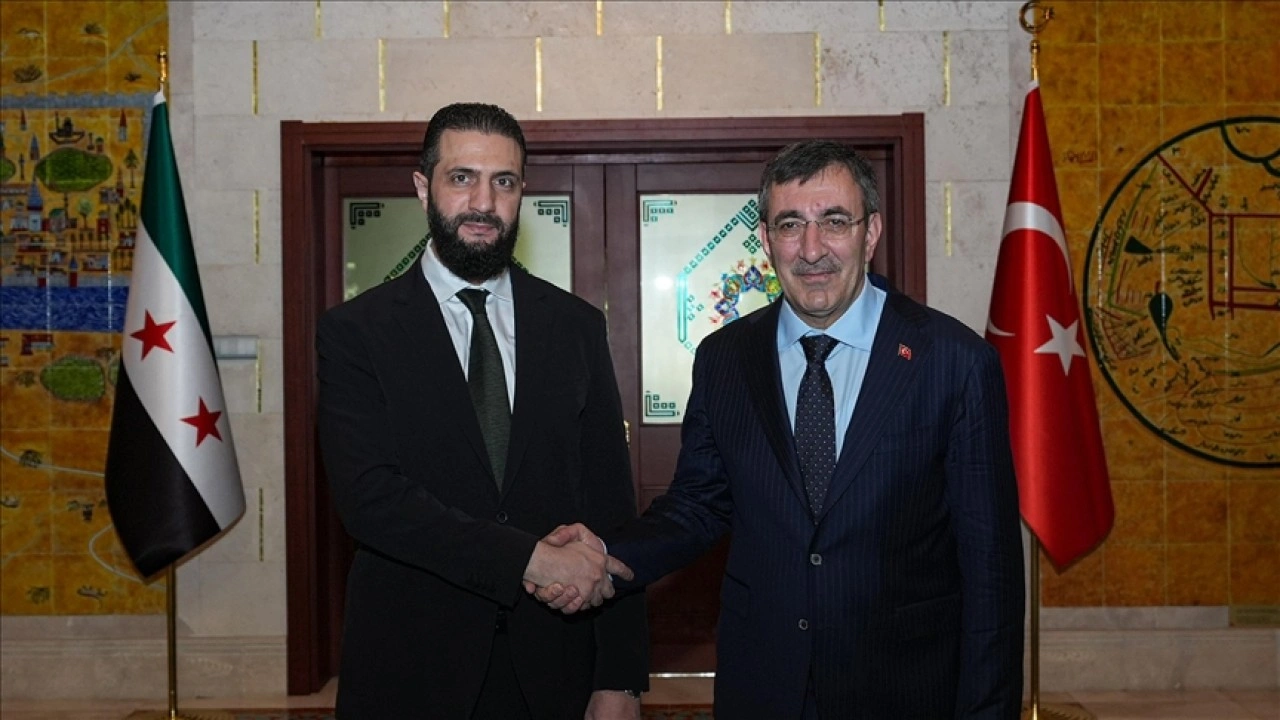 Cumhurbaşkanı Yardımcısı Yılmaz, Suriye Cumhurbaşkanı Şara ile görüştü