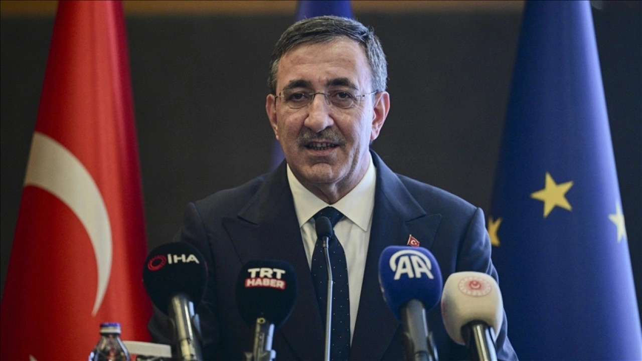 Cumhurbaşkanı Yardımcısı Yılmaz: Türkiye ve Romanya olarak işbirliğimizi ilerletme azmindeyiz