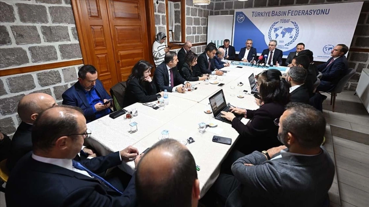 Cumhurbaşkanlığı Hukuk Politikaları Kurulu Başkanvekili Uçum, basın mensuplarıyla bir araya geldi