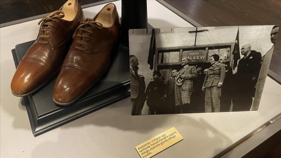 Cumhuriyet Müzesi'nde Atatürk'ün bugüne kadar sergilenmemiş 31 kişisel eşyası ziyarete açıldı