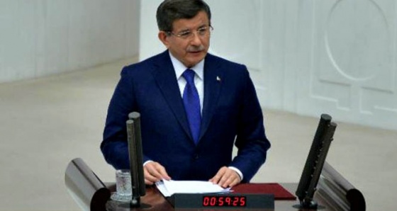 Davutoğlu: Benim liderliğe gelişimde kaset oyunları olmadı