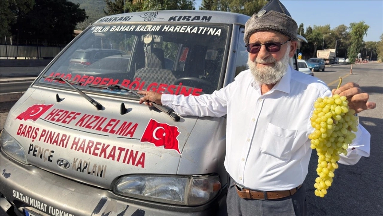 Denizlili "Elmacı Dede" bu kez İzmir'deki Mehmetçiğe üzüm getirdi