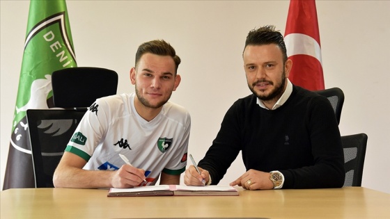 Denizlispor 3 oyuncu ile profesyonel sözleşme imzaladı