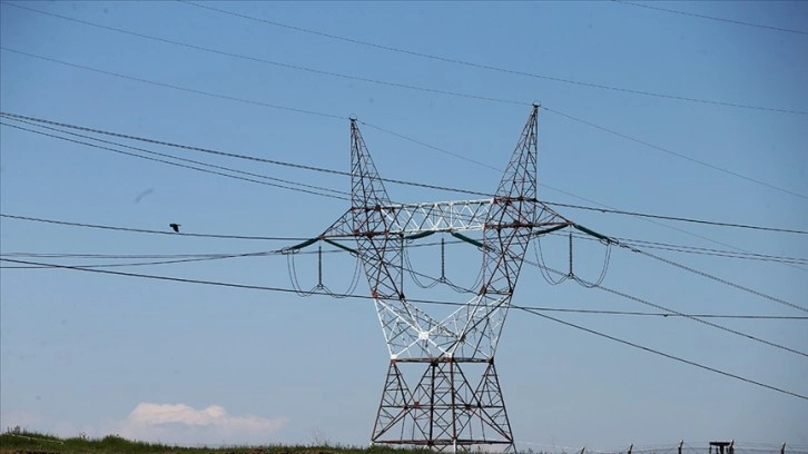 Deprem bölgesindeki lisanssız üretim tesisleri ihtiyaç fazlası elektriğini satabilecek