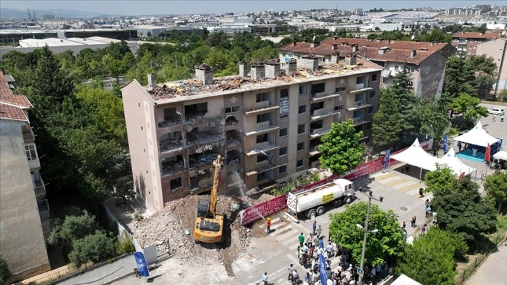 Deprem hareketliliği artan Güney Marmara'da yapı stokunun zemine göre yenilenmesi uyarısı