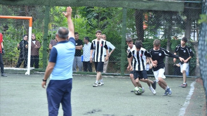 Depremde vefat eden Yeni Malatyaspor kalecisi Ahmet Eyüp adına futbol turnuvası düzenlendi