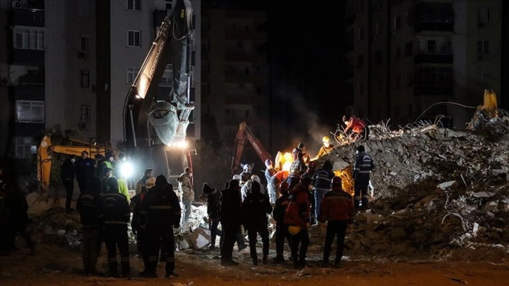 Depremde yıkılan Alpargün Apartmanı'nın kolonlarında yeterince demir kullanılmamış