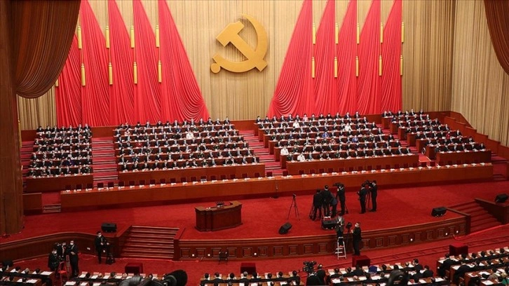 Devrimden Çin karakterinde sosyalizme, Çin Komünist Partisinin tarihsel yolculuğu
