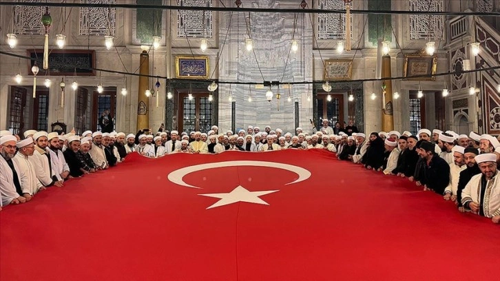 Din görevlileri Fatih Camisi'nde 'birlik ve huzur' için buluştu