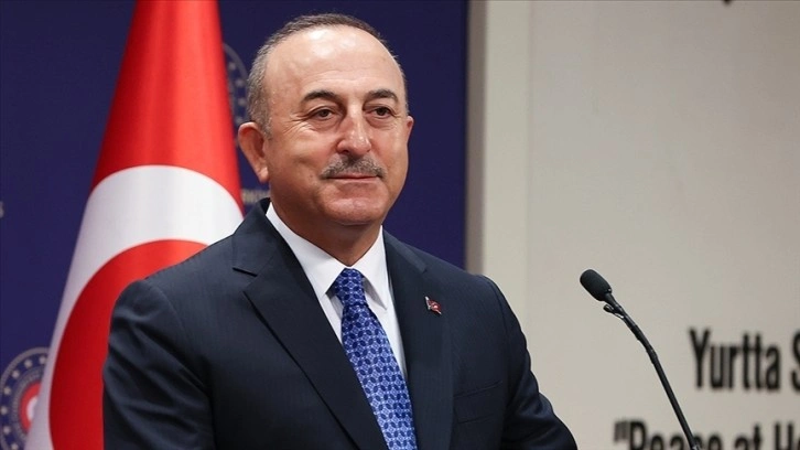 Dışişleri Bakanı Çavuşoğlu, Çinli mevkidaşı Çin ile telefonda görüştü