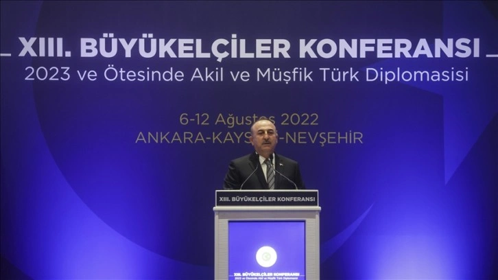 Dışişleri Bakanı Çavuşoğlu: Ermenistan'ı yeni provokasyonlara girmemesi konusunda tekrar uyarıy