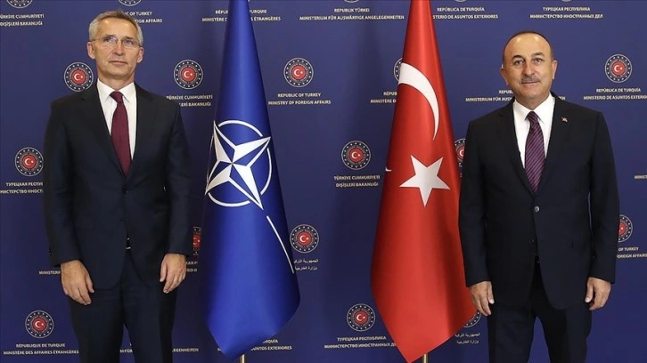 Dışişleri Bakanı Çavuşoğlu, NATO Genel Sekreteri Stoltenberg ile telefonda görüştü