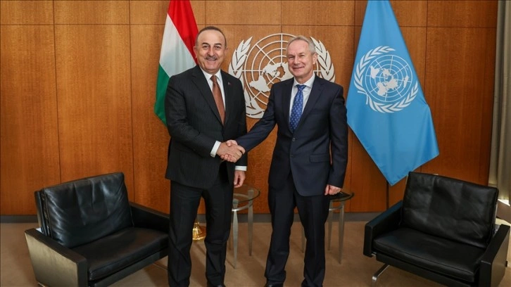Dışişleri Bakanı Çavuşoğlu, New York'ta BM 77. Genel Kurul Başkanı ile bir araya geldi