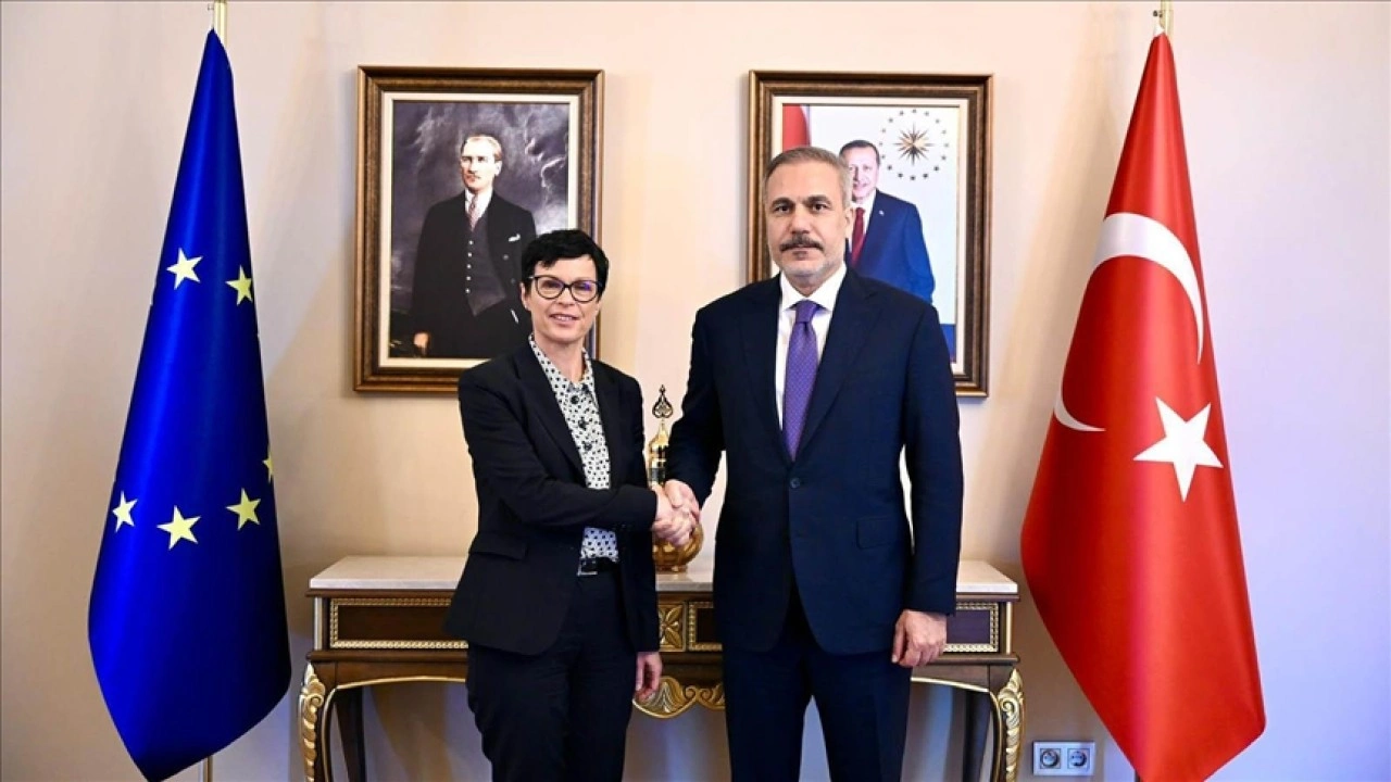Dışişleri Bakanı Fidan, AB Komisyonunun Genişlemeden Sorumlu Üyesi Kos'u kabul etti