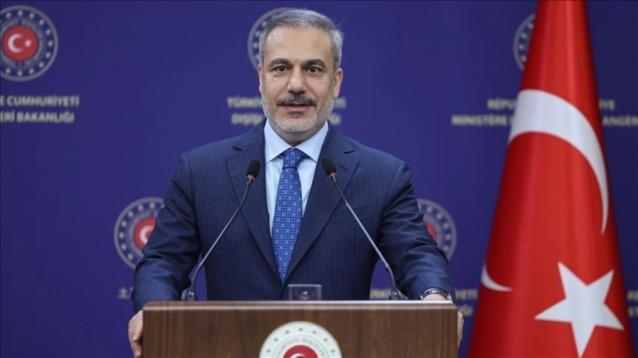 Dışişleri Bakanı Fidan, Azerbaycan'ın Bağımsızlık Günü'nü kutladı