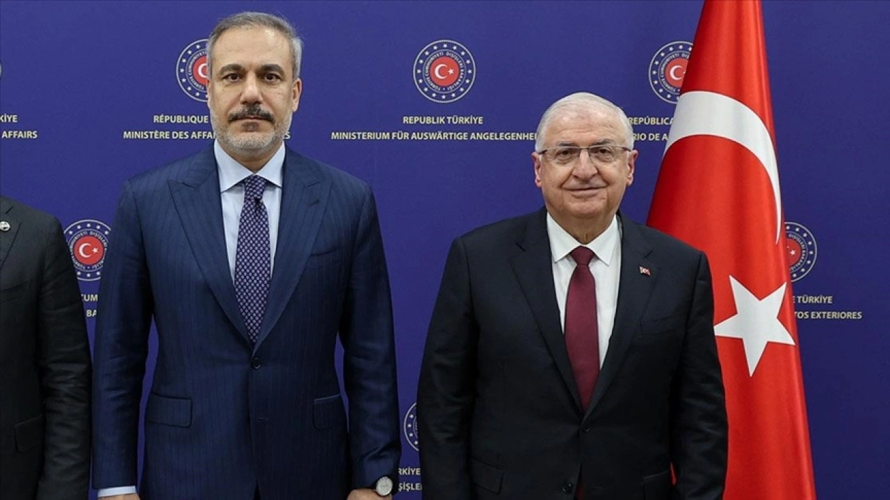 Dışişleri Bakanı Fidan, Milli Savunma Bakanı Güler ile yarın Pakistan'ı ziyaret edecek